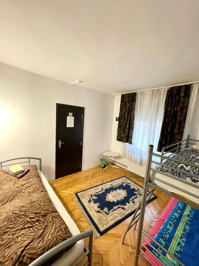 Mosaico Alfetta Hostel Τιμισοάρα Εξωτερικό φωτογραφία