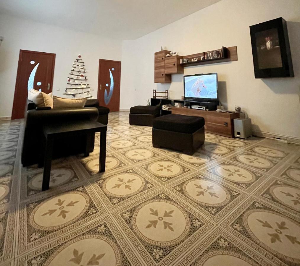 Mosaico Alfetta Hostel Τιμισοάρα Εξωτερικό φωτογραφία