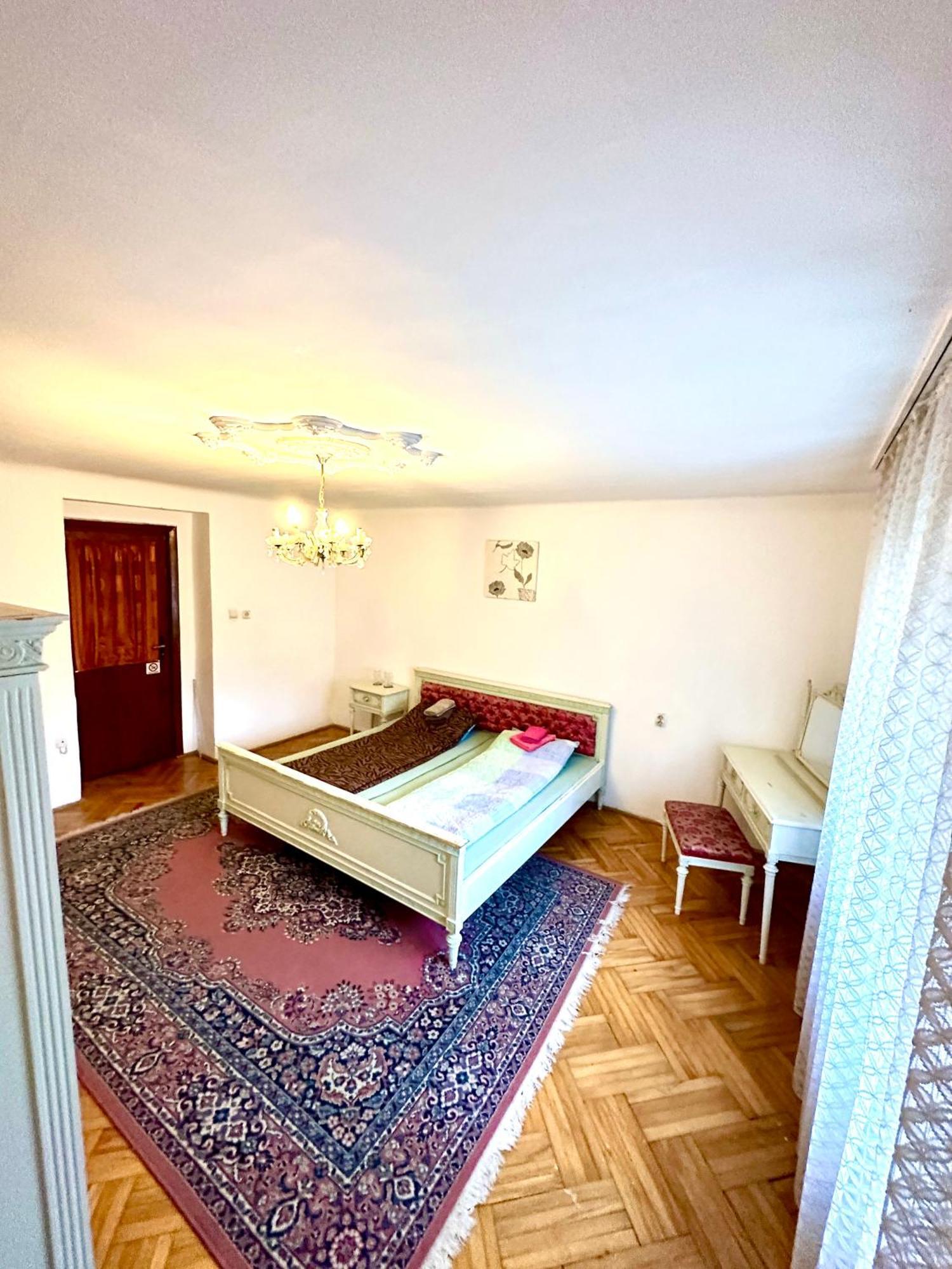 Mosaico Alfetta Hostel Τιμισοάρα Εξωτερικό φωτογραφία