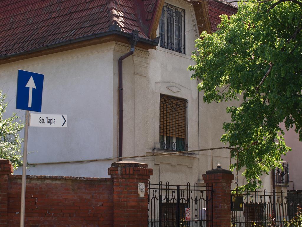 Mosaico Alfetta Hostel Τιμισοάρα Εξωτερικό φωτογραφία