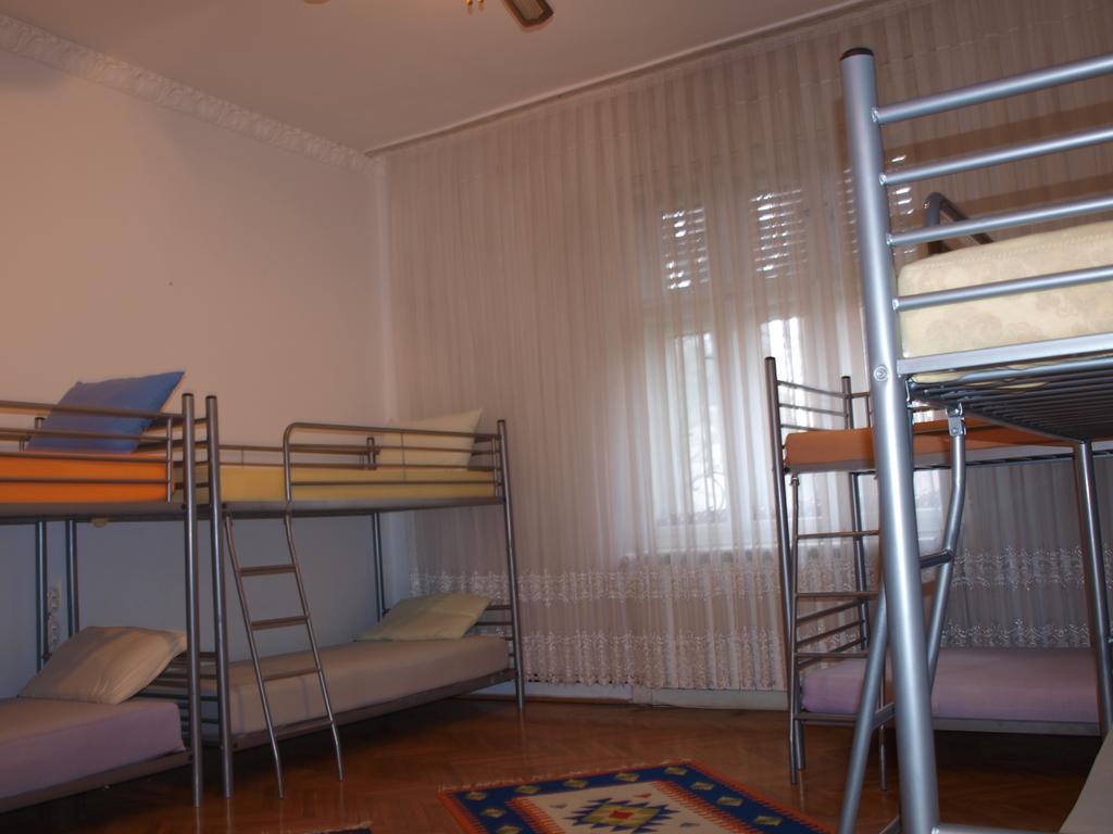Mosaico Alfetta Hostel Τιμισοάρα Εξωτερικό φωτογραφία
