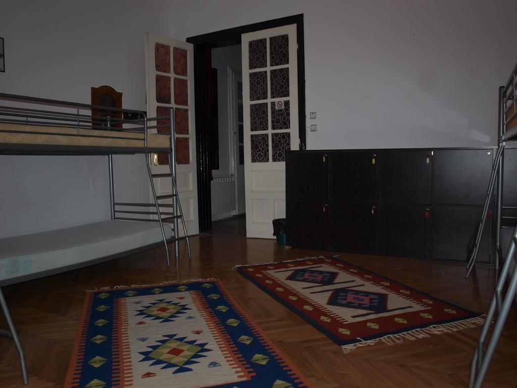 Mosaico Alfetta Hostel Τιμισοάρα Εξωτερικό φωτογραφία